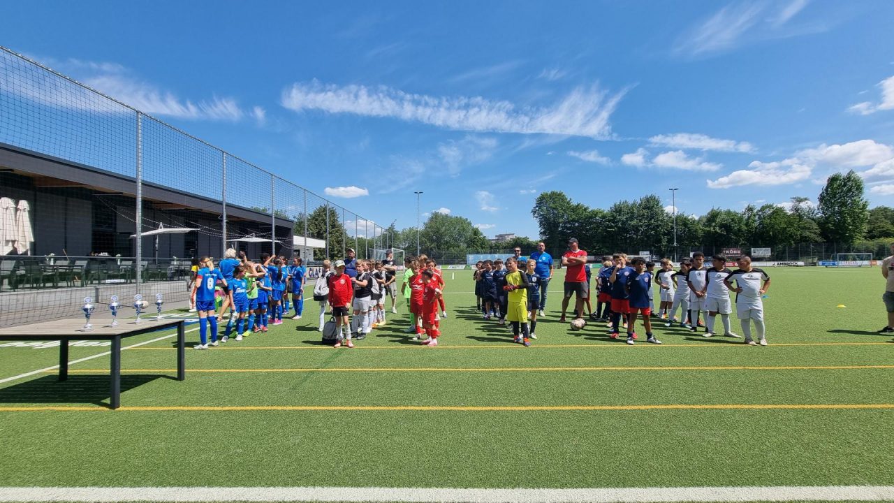 Fußballjugend richtet erfolgreiche Jugendturniere aus